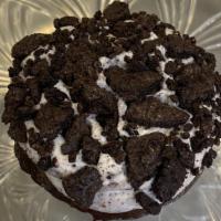 Alyssa'S Cookies & Cream · Chocolate cake topped with Oreo buttercream and Oreo pieces