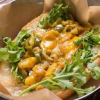Mojo · Roasted yukon gold potatoes, sautéed bell peppers caramelized onions, arugula, with cheddar ...
