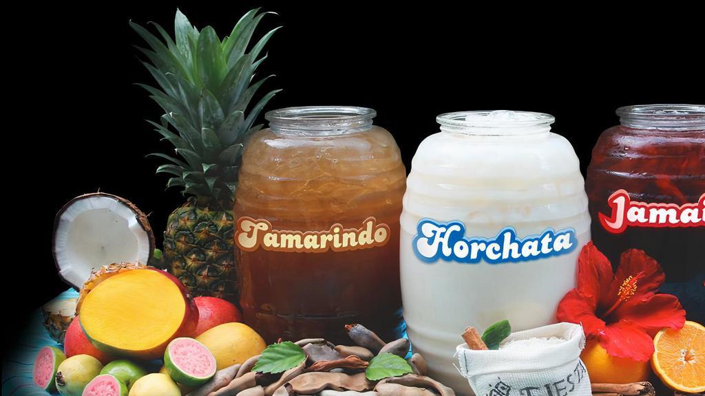 Medium (Mexican Drinks) · Horchata,Jamaica,Strawberry Horchata, Strawberry Limonade , Pineapple
