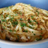 Linguini & Clams · linguine , clams, uni aglio-olio, chili, breadcrumbs