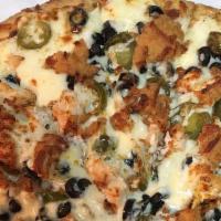 Cajun Chicken Pizza
 · Alfredo Sauce, Cajun Chicken, jalapeno, Black Olive, Garlic butter  ,and extra cheese.