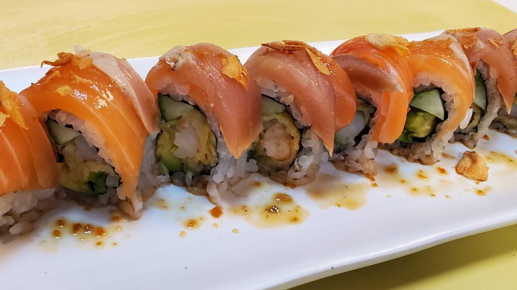 Tiger Roll · Shrimp tempura roll salmon and albacore on top, spicy ponzu sauce.