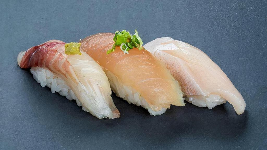 (B199) Shiromi Trio Sushi · 