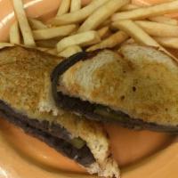Beefeater Sandwich · Roast beef, Ortega chili, and jack cheese on grilled sourdough bread. Served with your choic...