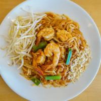 Pad Thai · Thin rice noodles, egg, bean sprout, green onion, crush peanut, tamarind sauce.