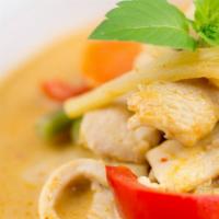 C1 Red Curry · Spicy. Bamboo shoot, bell peppers, broccoli, coconut milk, basil & sauce.