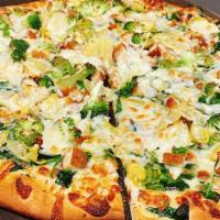 Artichoke & Chicken Pizza · Olive oil, grilled chicken, fresh spinach, artichoke, fresh broccoli and light sprinkled gar...