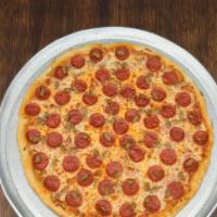 Pepperoni Sausage Gluten Free Pizza Pie · Pepperoni & Italian Sausage Pizza Pie! Gluten Free! #GlutenFree Lovers! Gluten Free Pizza!