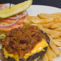 Chili Cheese Burger · Topped with homemade chili con carne and cheddar cheese.