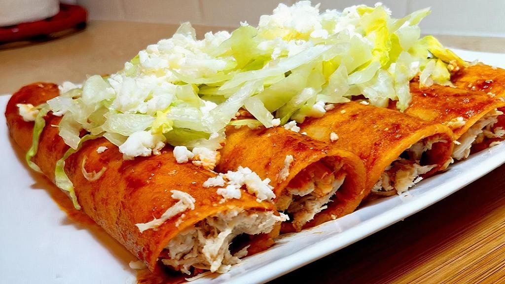 Enchiladas · price per each  chicken enchilada, lettuce, cheese, salsa.
precio individual por una enchilada de pollo con lechuga, queso, y salsa.
