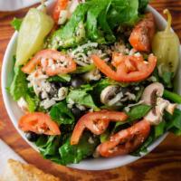 Garden Salad (Large) · Romaine lettuce, onions, mushroom, black olives, tomatoes, pepperoncini, mozzarella cheese, ...