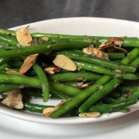 Sautéed Green Beans With Almonds · 