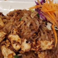 Pad Thai · Favorite Thai rice noodle stir-fried with egg, bean sprout, and green onions and ground pean...