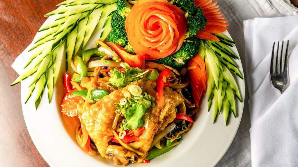 Ginger Fish · Deep-fried fillet fish sautéed with fresh ginger, onion, carrot, mushroom and  bell pepper.