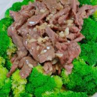 Beef Broccoli · Stir fried American broccoli with beef, garlic and oyster sauce.