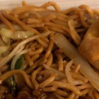 Bbq Pork Chow Mein · Pork, Green and yellow onion, cabbage, bean sprout