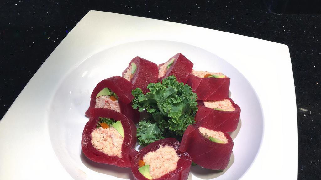 Red Velvet · In: Snow Crab, Gobo, Avocado, and Radish sprout. Top: Masago, Green Onion, and Spicy soy mustard sauce.