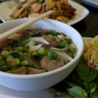 Pho Tai Bo Vien · Pho with rare steak and beef meatball.