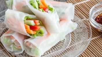 Spring Rolls (Vegetarian) · Goi Cuon chay.