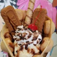 Biscoff Cookie Butter Bubble Waffle · Speculoos spread (cookie butter), vanilla ice cream, Biscoff cookie (2), chocolate caramel c...