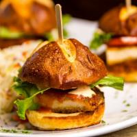 Brew House Sliders (4 Sliders) · Pete’s very own Pretzel Bun Sliders! Available in two mouth-watering styles. Your choice of:...