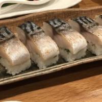 Pressed Mackerel Sushi · 