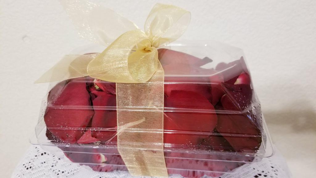 Red Rose Petals  · Order some red rose petals to add more romance to your place! Float in a bath or have fun making shapes or letters with your petals.  For custom shapes we recommend 3 boxes. 
Size: 8