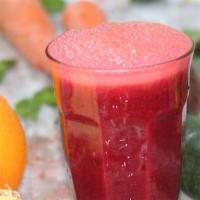 T12 Post Workout Drink · Sweet potato, oranges, carrots, spinach, pineapple, kale, beets, cucumber.
