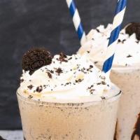 Mocha Oreo Crunch  · Mocha, Coffee Syrup, white chocolate  syrup, whip cream, caramel, oreo cookies