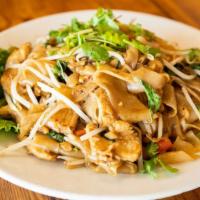 Pad Kee Mao (Drunken Noodle) · Stir - fried flat rice noodle with garlic, bell peppers(red and green), with house soy sauce...