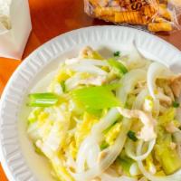 White Meat Chicken Chow Mein · Served with white rice and fried noodles.