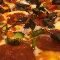 Combo Pizza · Marinara, mozzarella, mushrooms, bell peppers, pepperoni, onion, garlic herb fusion