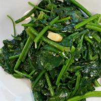 Sautéed Spinach With Garlic · 