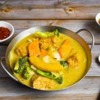 Curry Pumpkin  Tofu & Mixed Vegetables · **Gluten free.  Curry pumpkin,  tofu, and mixed vegetables