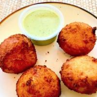 Papas Rellenas · Beef pork potatoes balls (4)