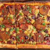 Pepperoni & Olive Flatbread · Seitan Pepperoni and Olives with sunflower mozzarella and Ny Style tomato sauce