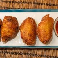 香酥炸鸡翅 / Fried Chicken Wings · Battered chicken wings with garlic chili sauce (4 pieces).
