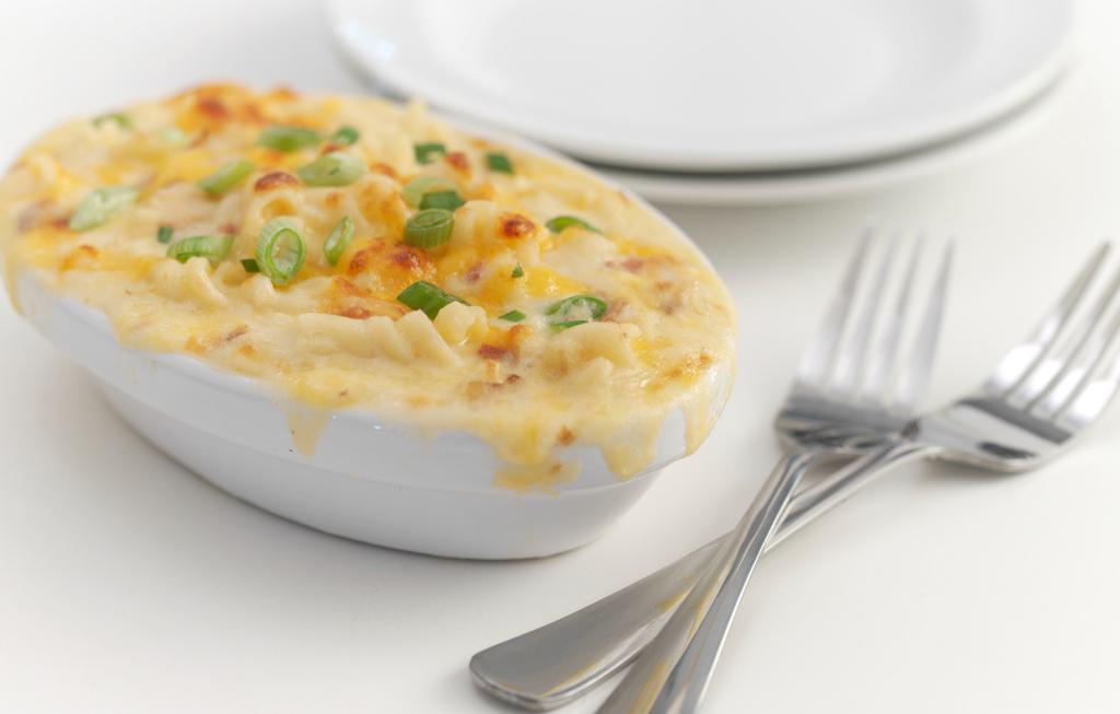 Side Of Bacon Mac & Cheese · Our three-cheese blend, topped with bacon and scallions.