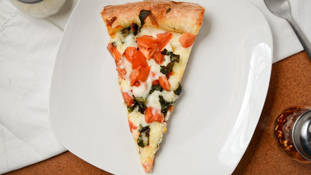 Margarita Pizza (Small) · Mozzarella cheese, tomato, olive oil and basil.
