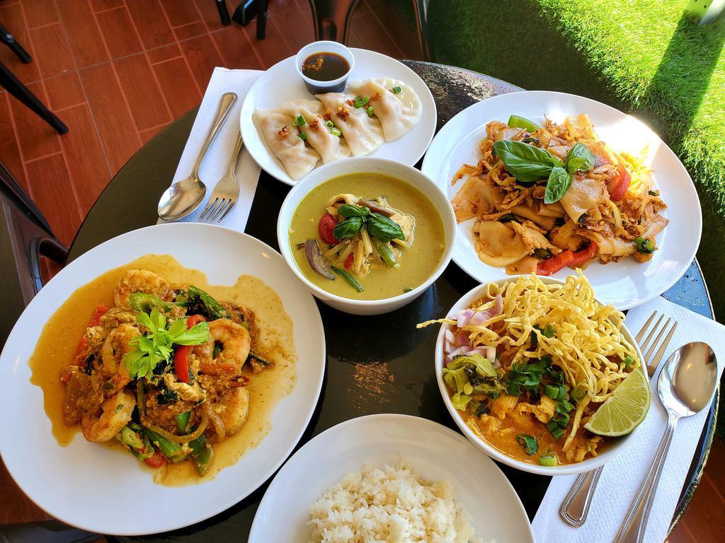 Uni Thai Bistro · Thai · Noodles · Salad · Desserts · Indian