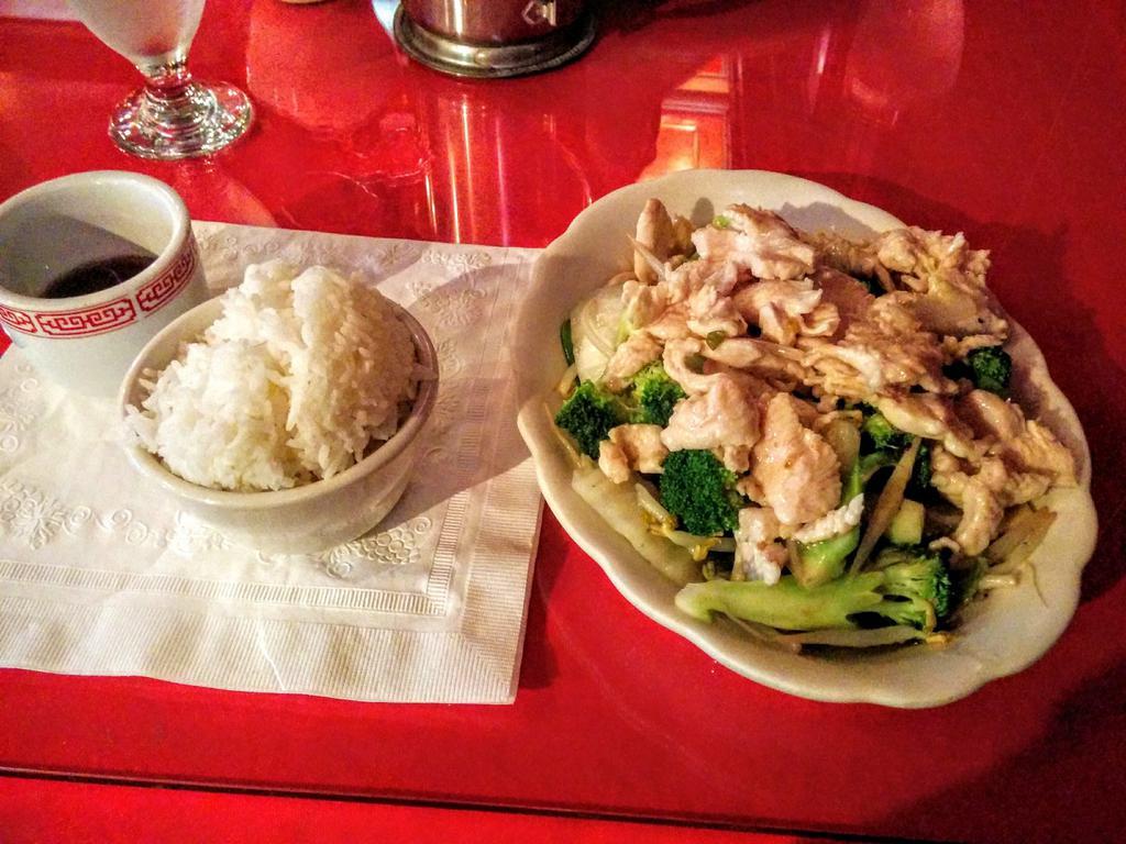 Man Yuan Asian Cuisine Restaurant · Chinese · Thai · Asian · Soup · Chicken
