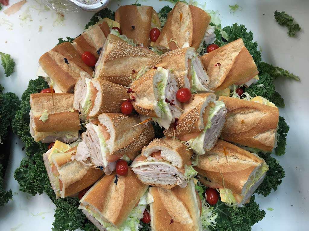 Bagel house · Sandwiches · Soup · Breakfast · Delis · Salad