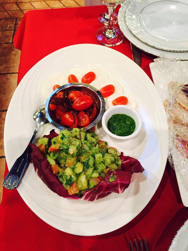 Cafe Paris · Seafood · Vegetarian · Salad · American