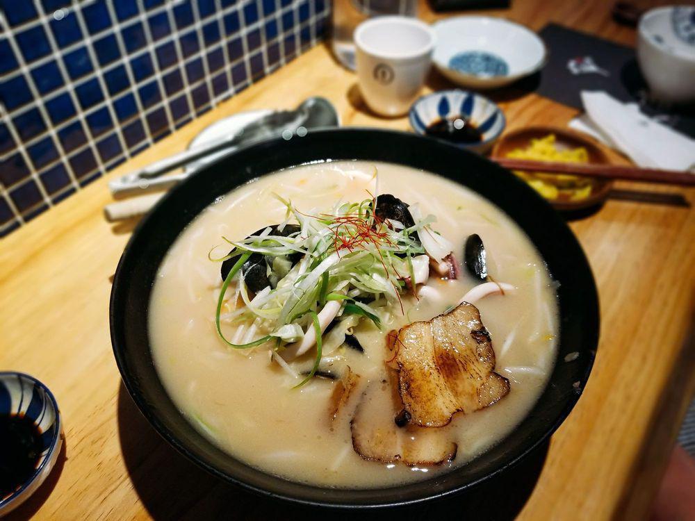 Izakaya Kumade · Japanese · Korean · Salad · Seafood · Sushi