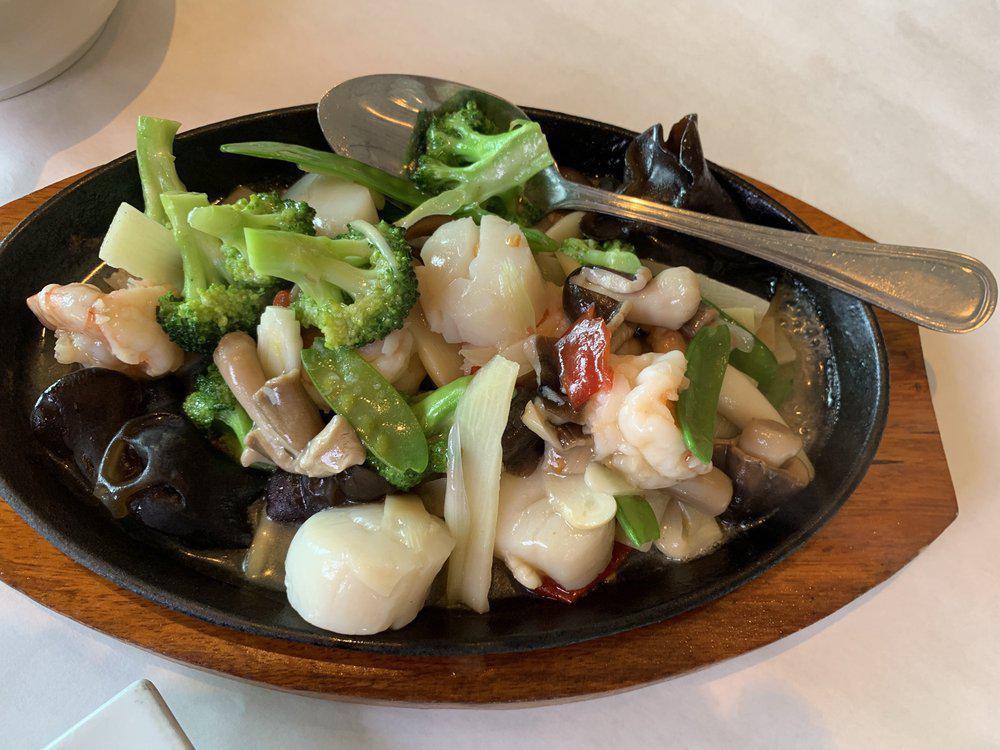 SHU Fairfield (Post Rd.) · Chinese · Soup · Seafood