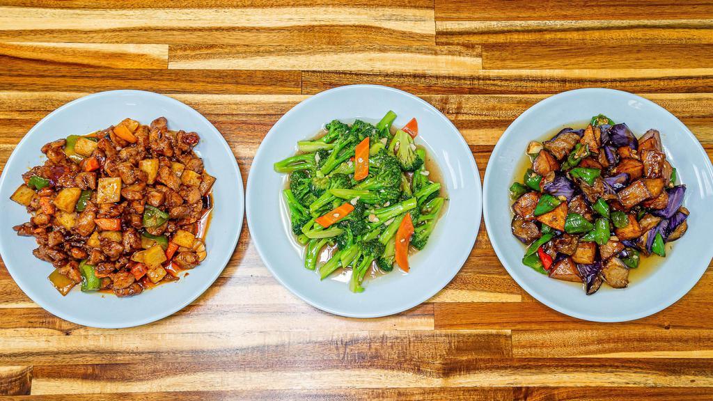 Hometown Memory Szechuan Cuisine · Chinese · Asian · Vegetarian · Soup
