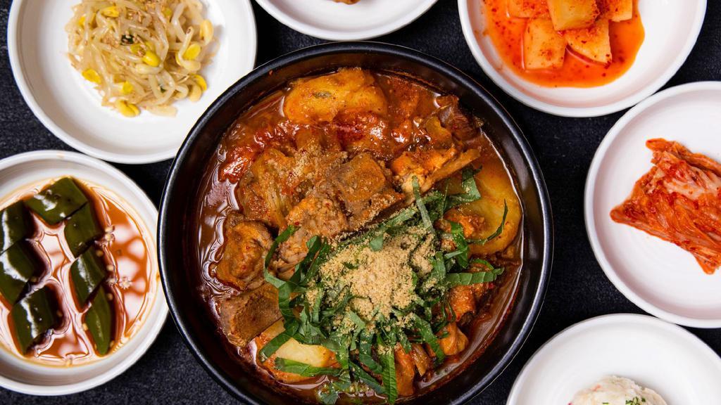 dumok bbq · Korean · Barbecue · Soup · Noodles
