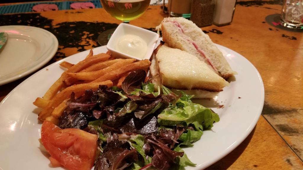 BXL Cafe · Belgian · Seafood · Sandwiches · Salad