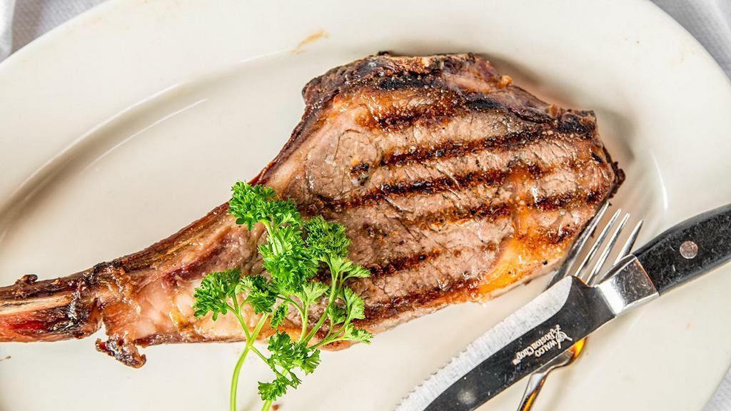 BlackStones Grille · Steak · Salad · Seafood