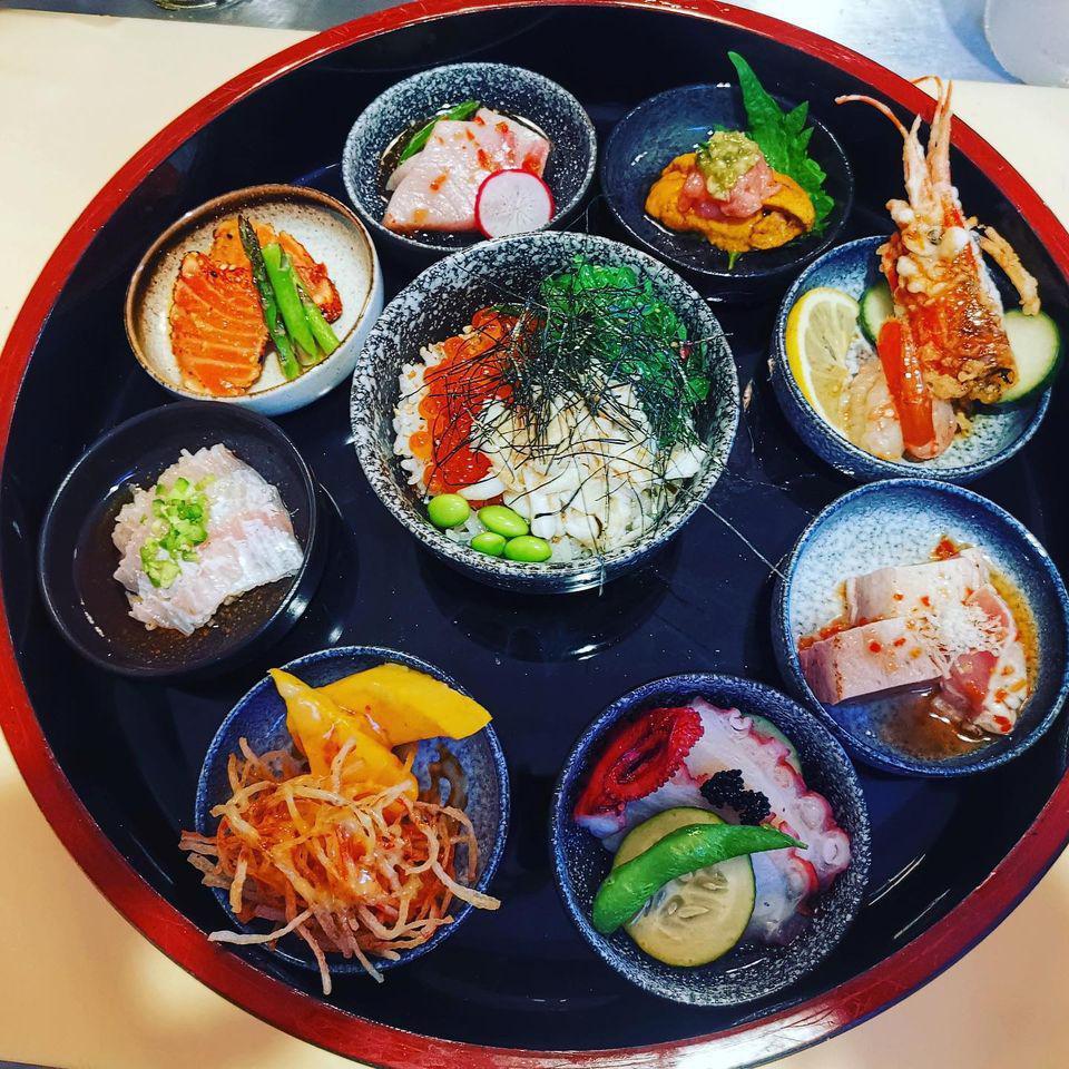Umami Japan · Japanese · Chinese · Noodles · Salad · Sushi